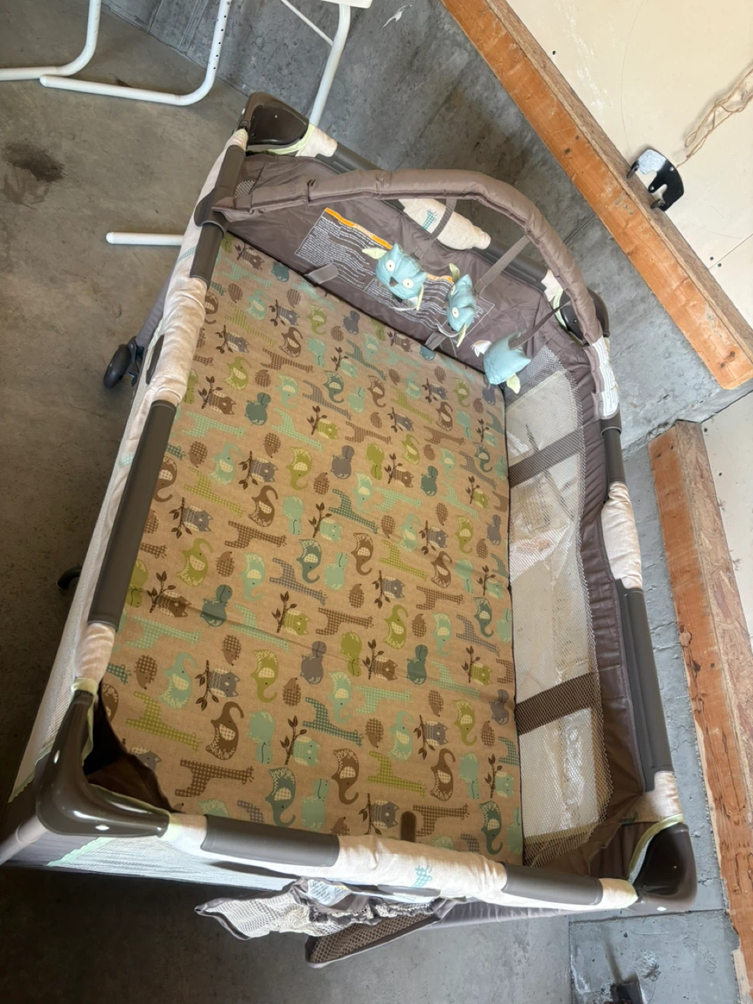 Graco Pack 'n Play Portable Playard - photo 2