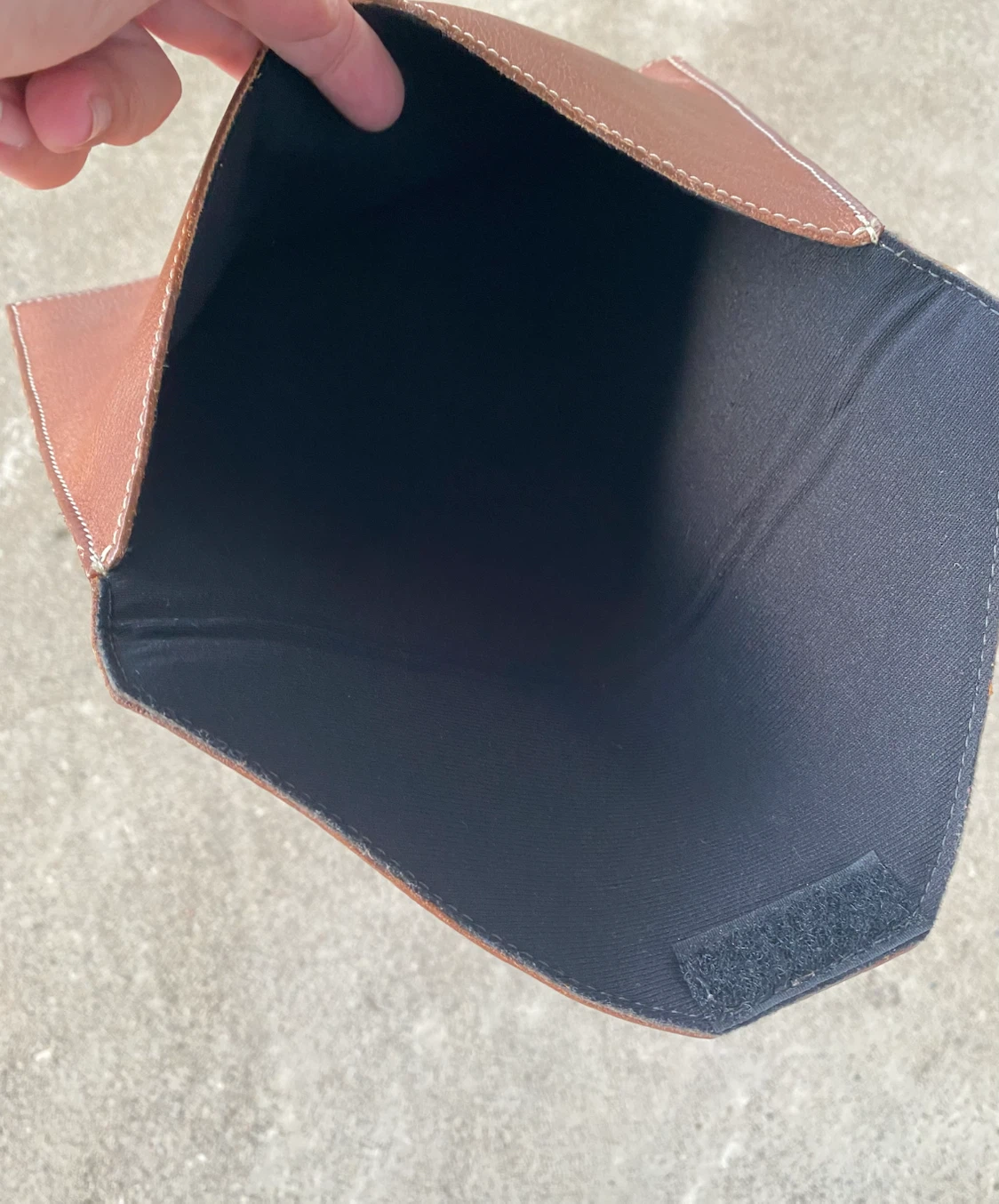 New Roots 100% Leather iPad Envelope Sleeve - photo 4