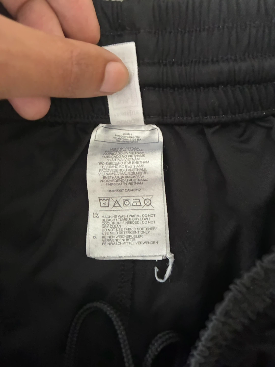 Adidas black Mens size Large Shorts - photo 4