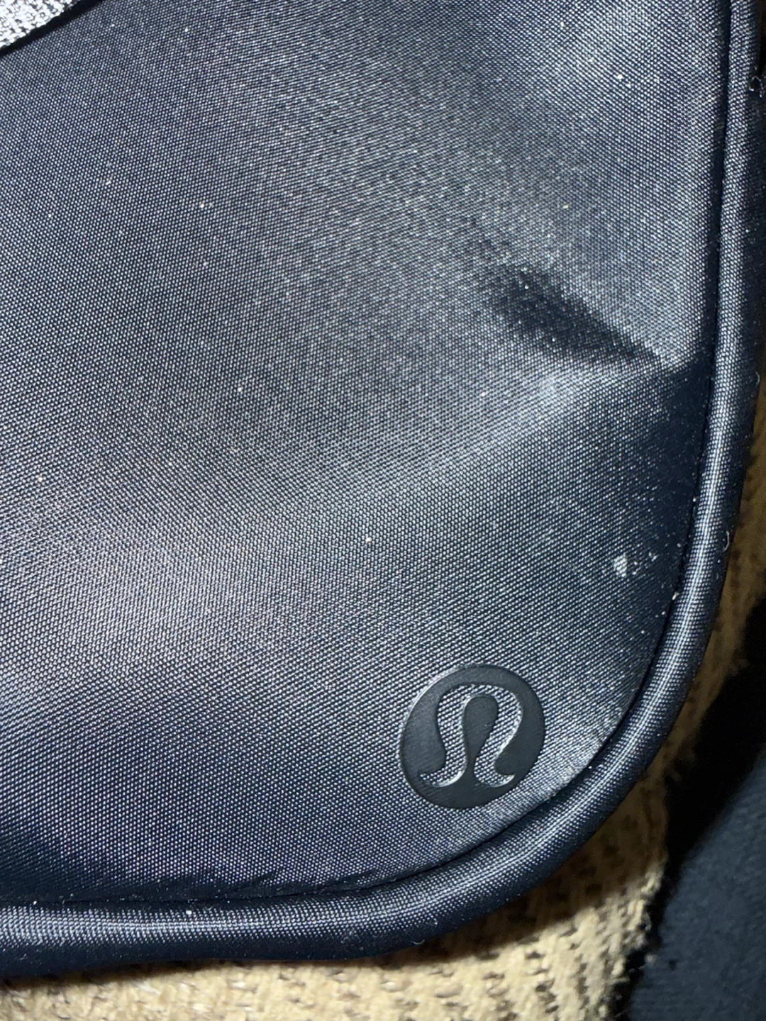 Unisex Lululemon Black Everywhere Belt Bag - photo 2