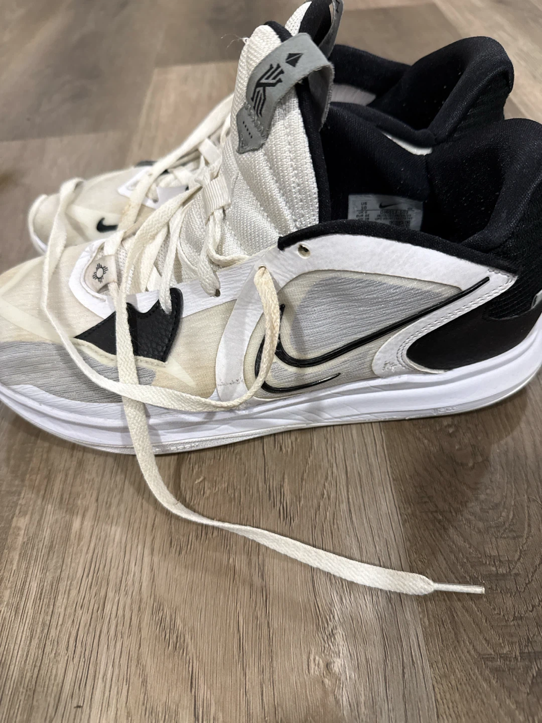Nike Kyrie Low 5 Basketball Shoes size 10 - photo 2