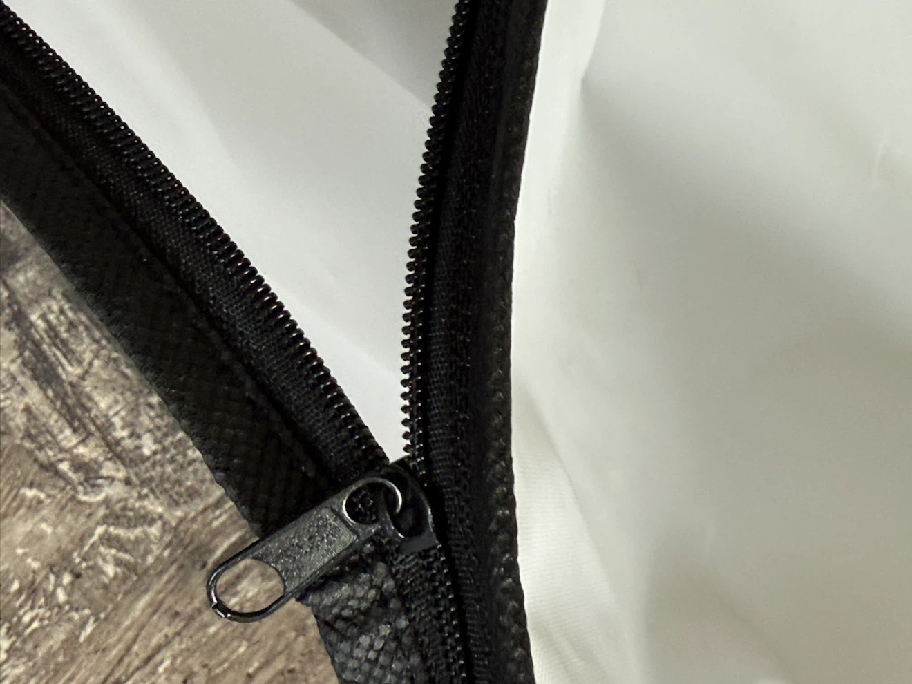 Suit/Dress Storage Garment Bag - photo 3
