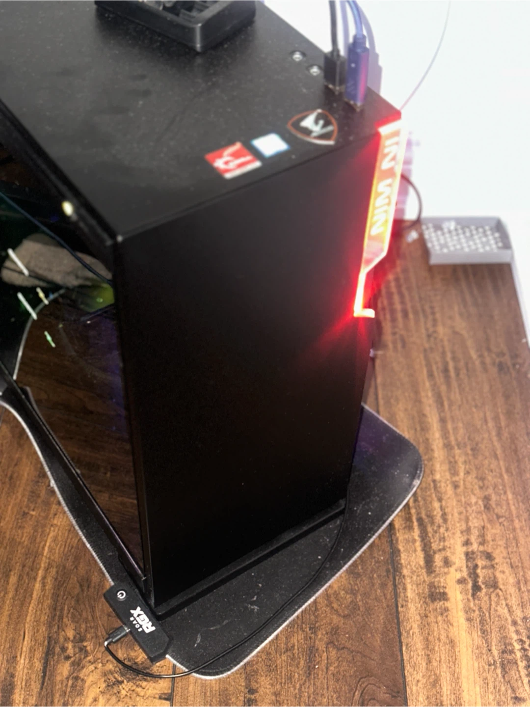 IN WIN 303C gaming pc