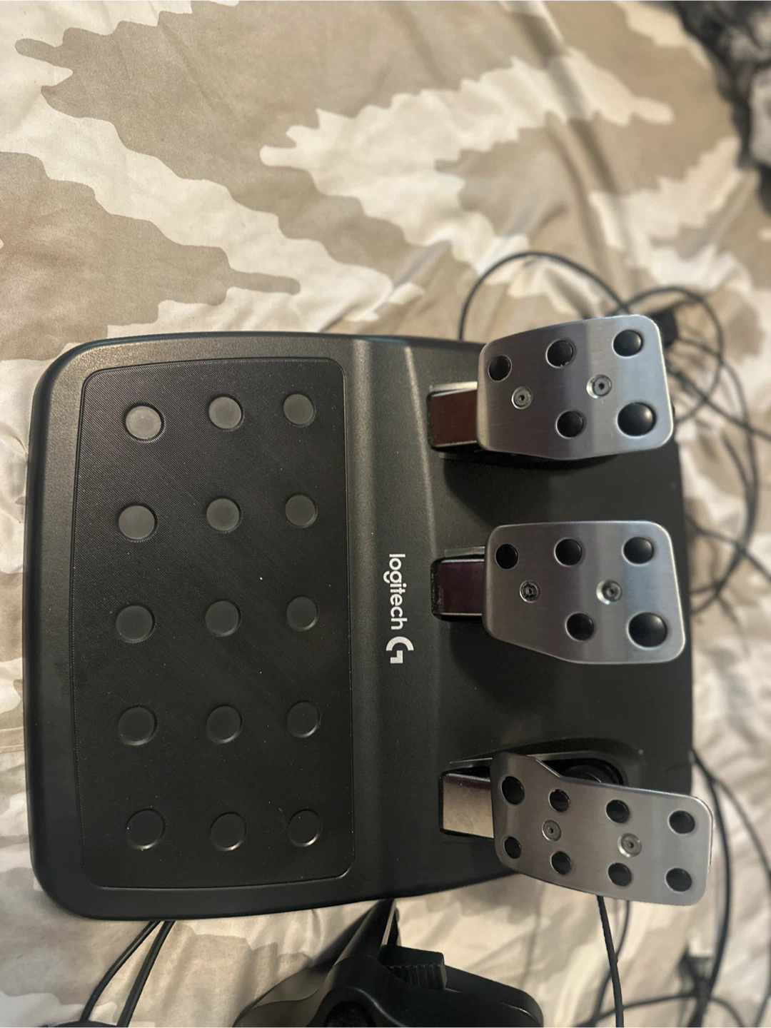 Logitech G Gaming Steering Wheel Pedals and Shifter Set - photo 4