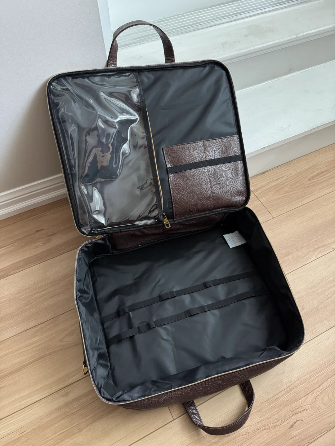 Brown Leather Travel Bag - photo 2