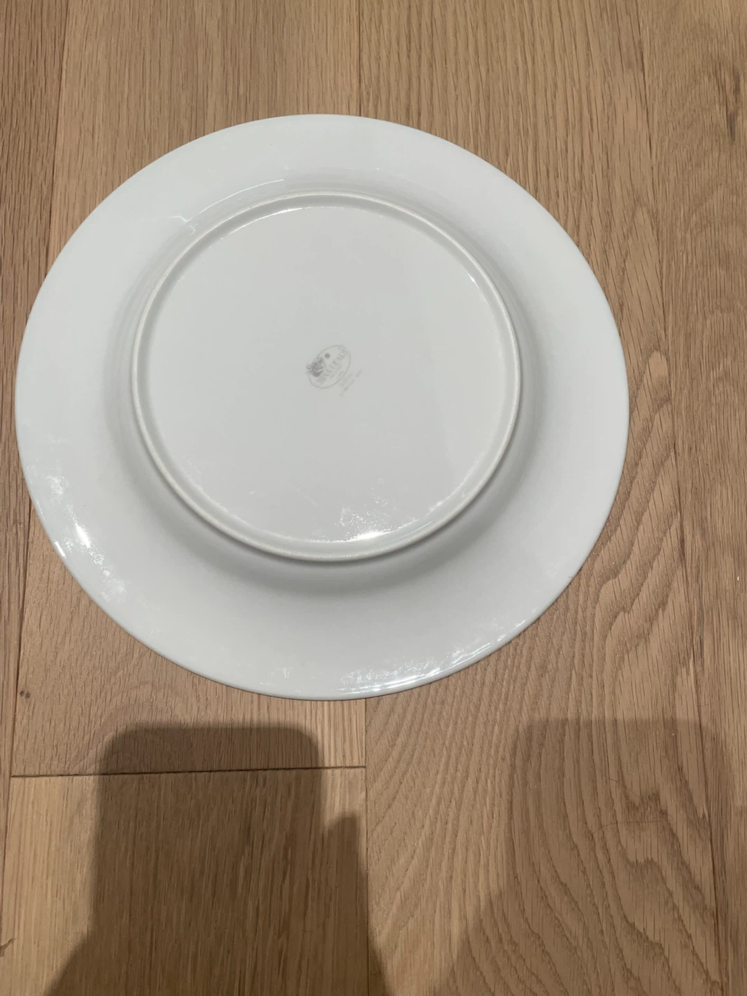White Ceramic Plate - photo 3