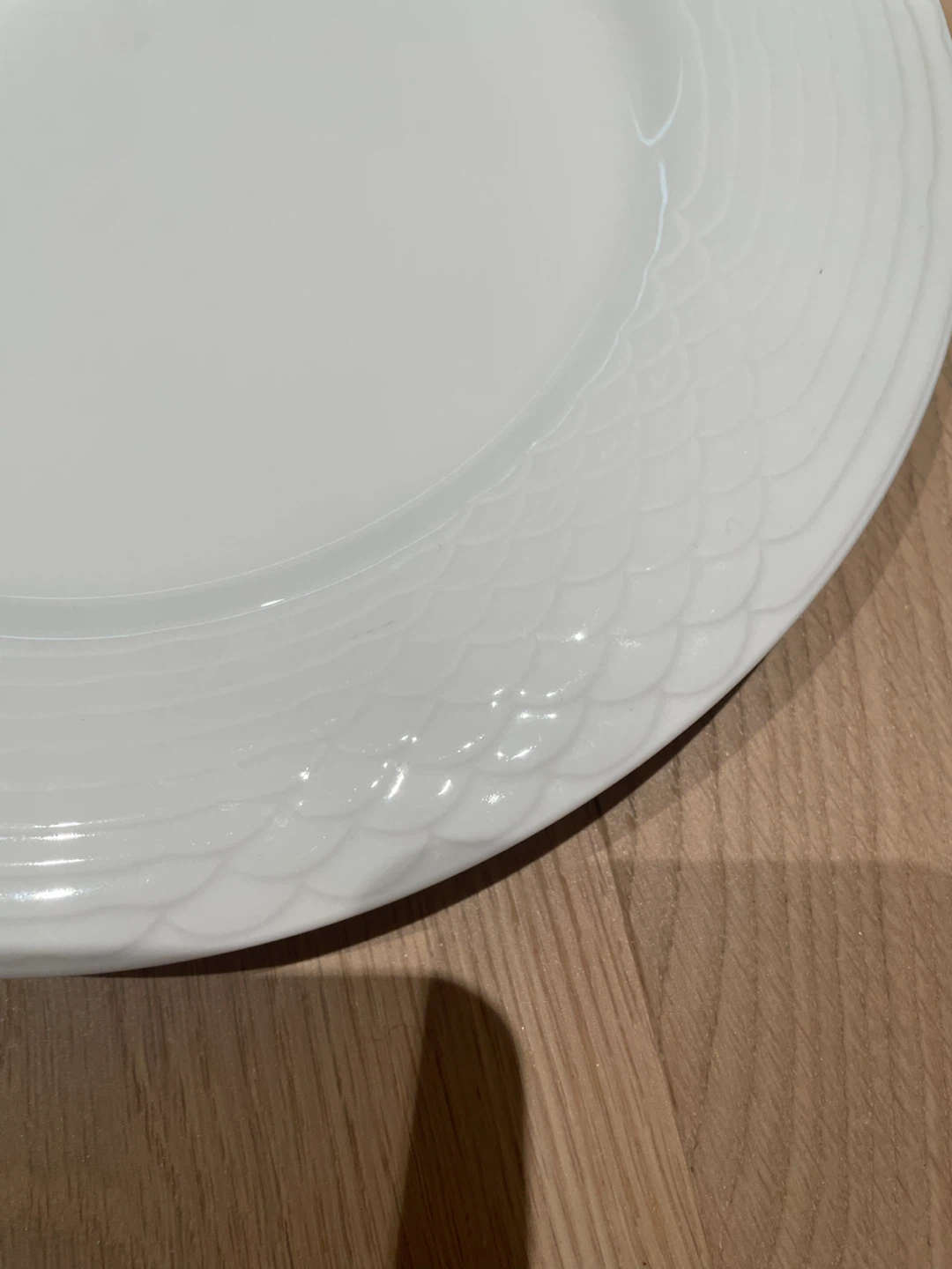 White Ceramic Plate - photo 4