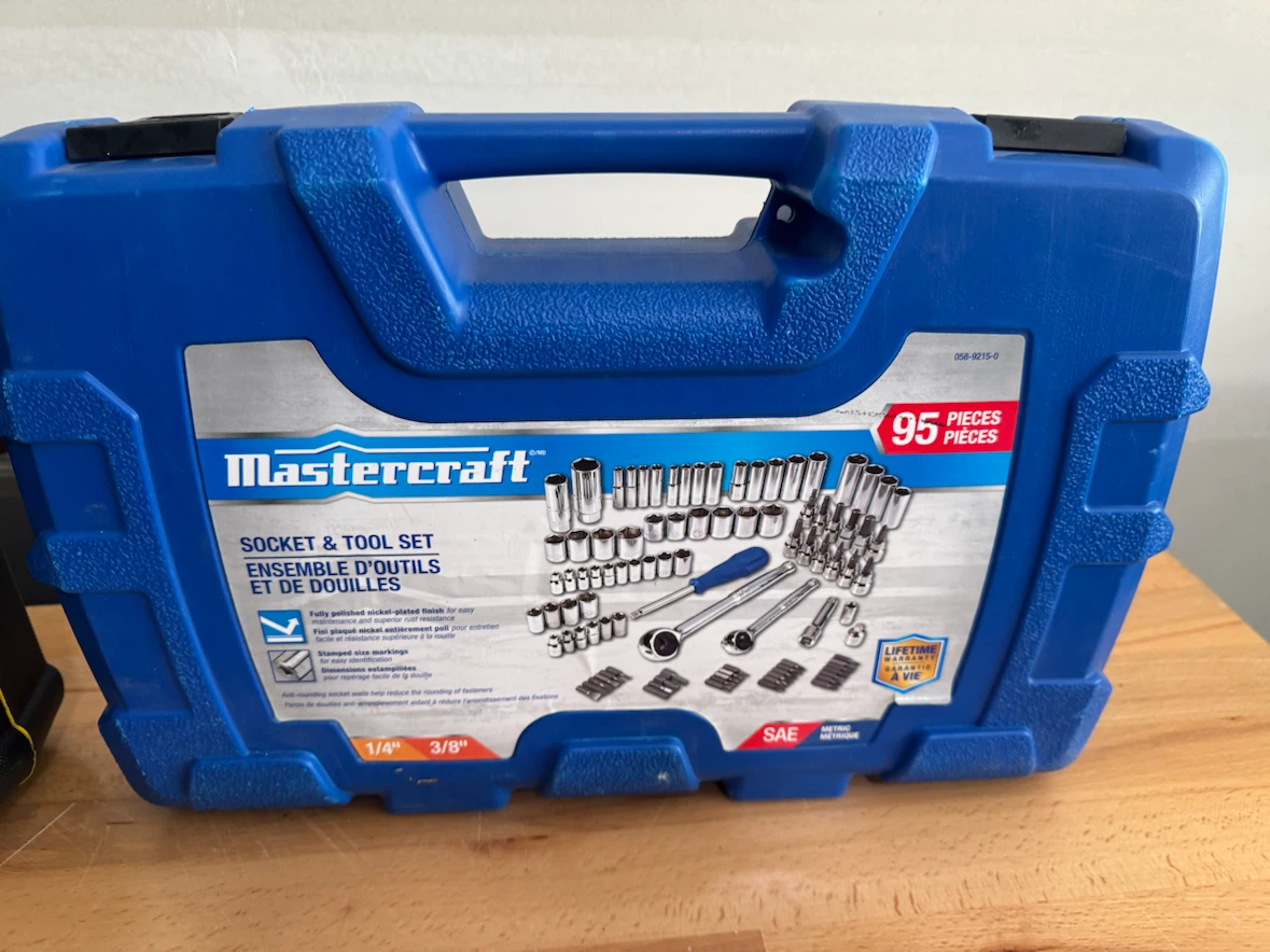 Mastercraft 95-Piece Socket & Tool Set