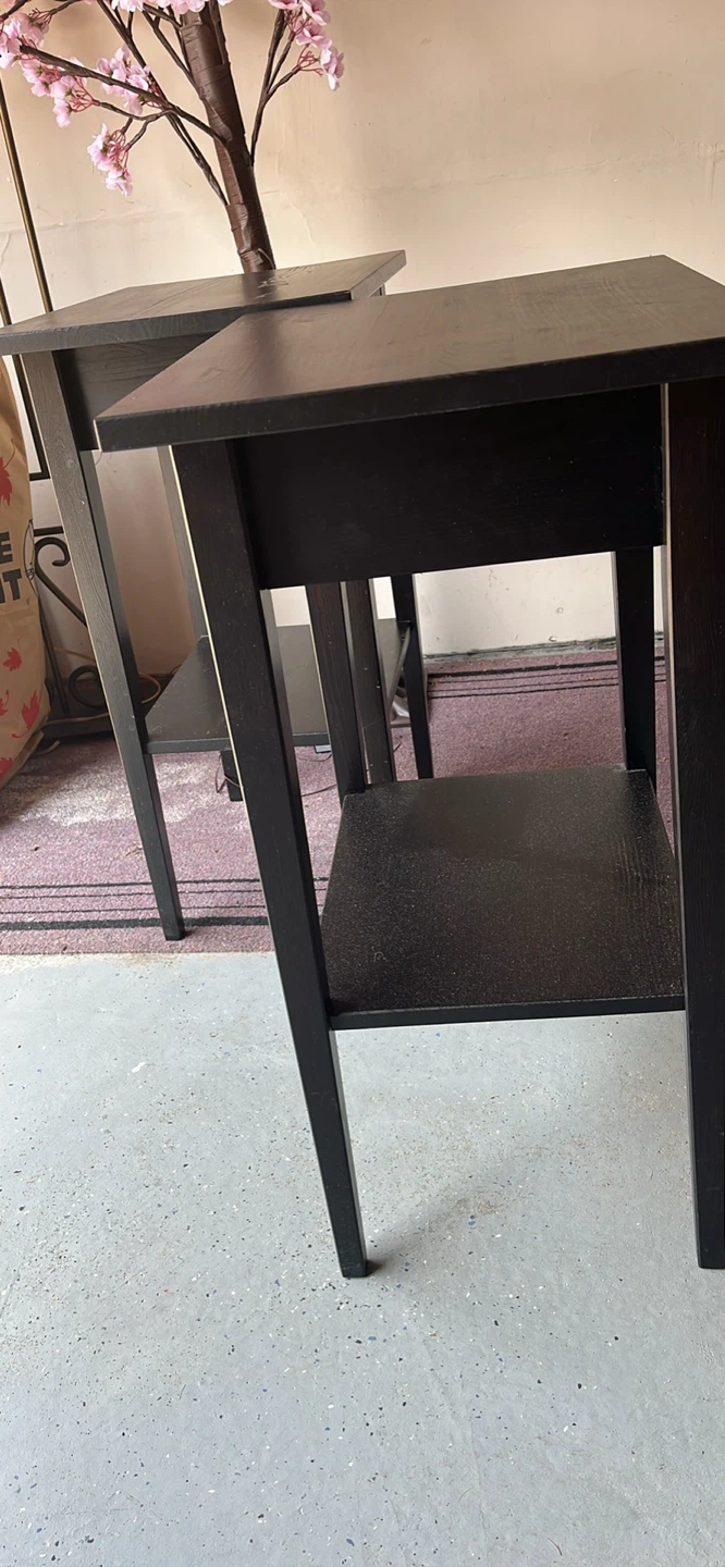 Set of 2 Black Side Tables