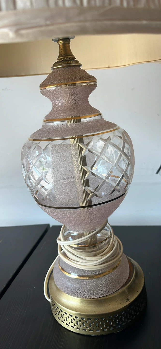 Vintage Pink Frosted Glass Table Lamp - photo 2