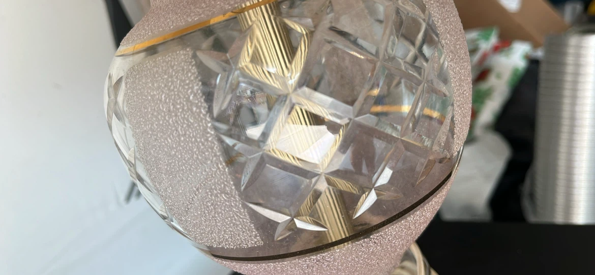 Vintage Pink Frosted Glass Table Lamp - photo 3