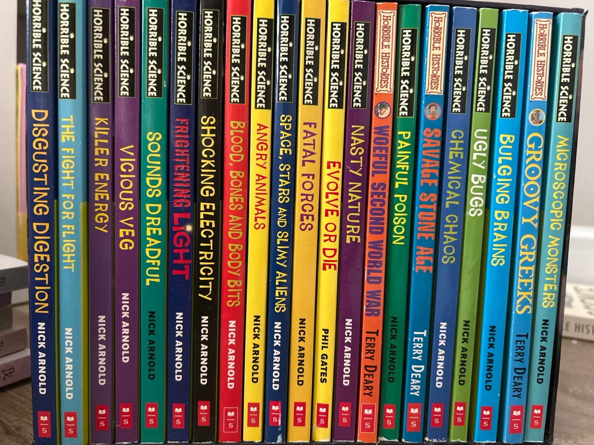 Whole set $10 Horrible Science Book Collection