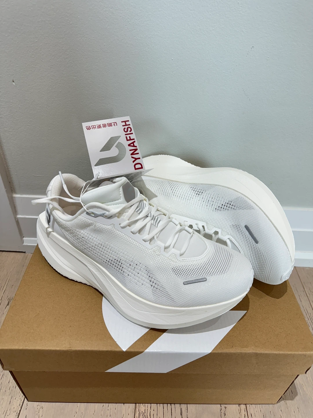 New Dynafish Running Shoe size 9 US Men - photo 2