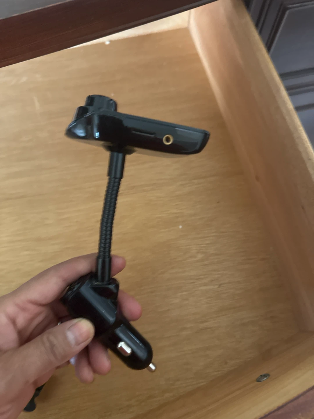 Car FM Transmitter Bluetooth MP3 Player - photo 3