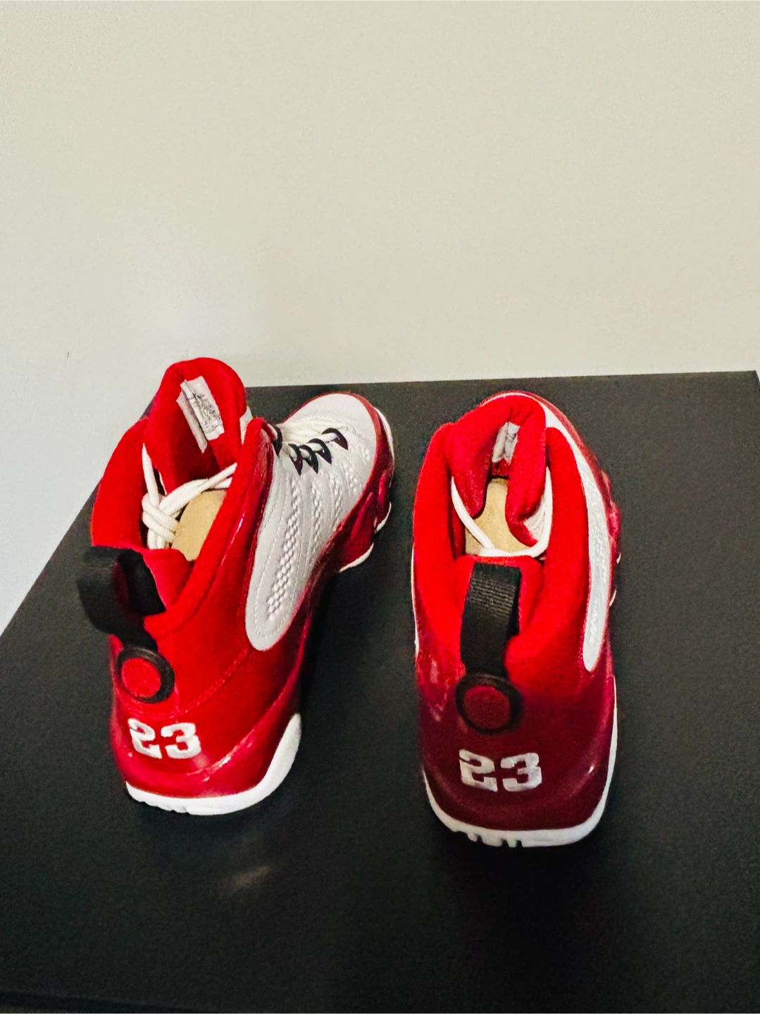 Air Jordan 9 Retro GS - photo 2