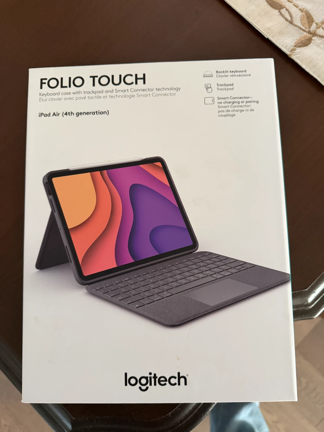 Logitech Folio Touch Keyboard Case for iPad Air (4th Gen) - photo 2