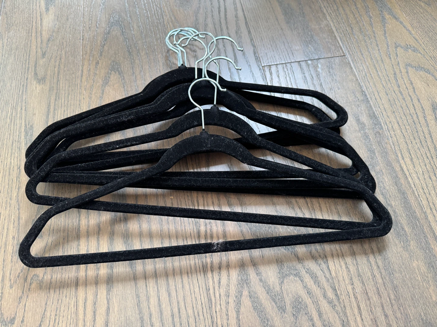 Black Velvet Hangers (Set of 9)