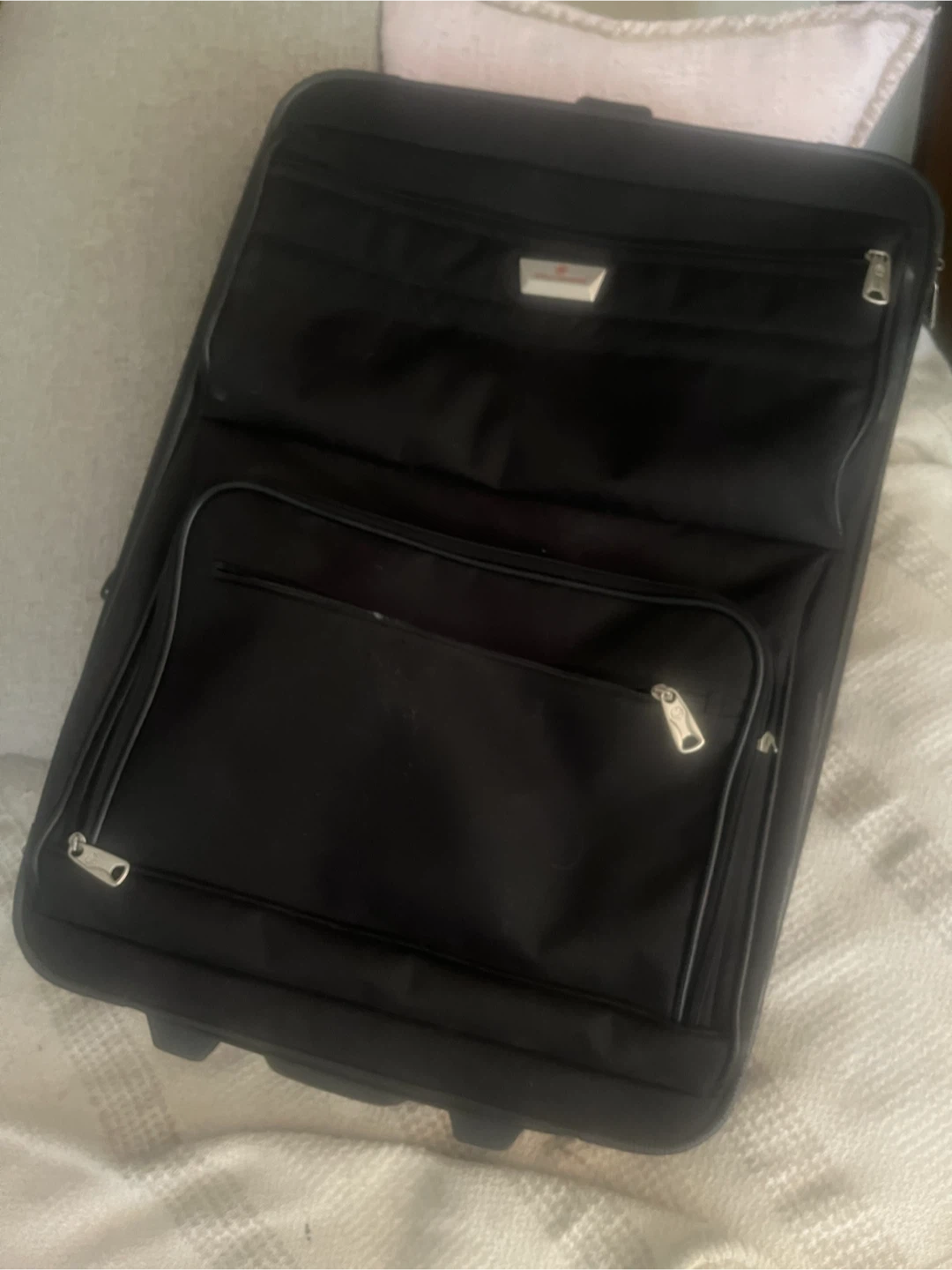 Large Black Rolling Suitcase like New - photo 5