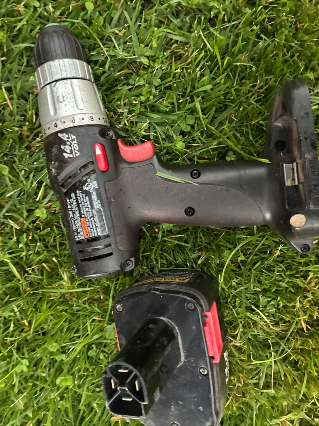 Craftsman 14.4 Volt Cordless Drill with Battery - photo 3