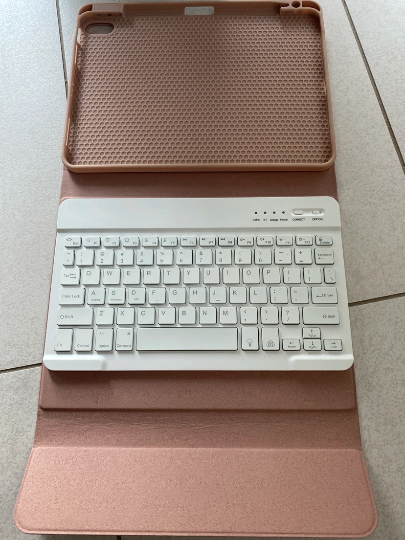 Rose Gold  / pink  Tablet Case & Detachable Bluetooth Keyboard - photo 2
