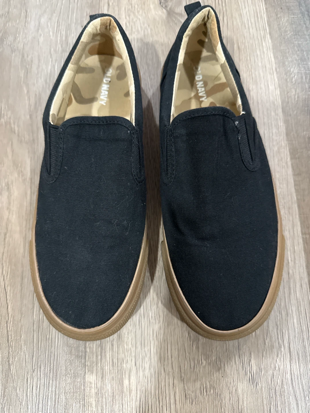 Old Navy Black Slip-On Canvas Shoes Size 5