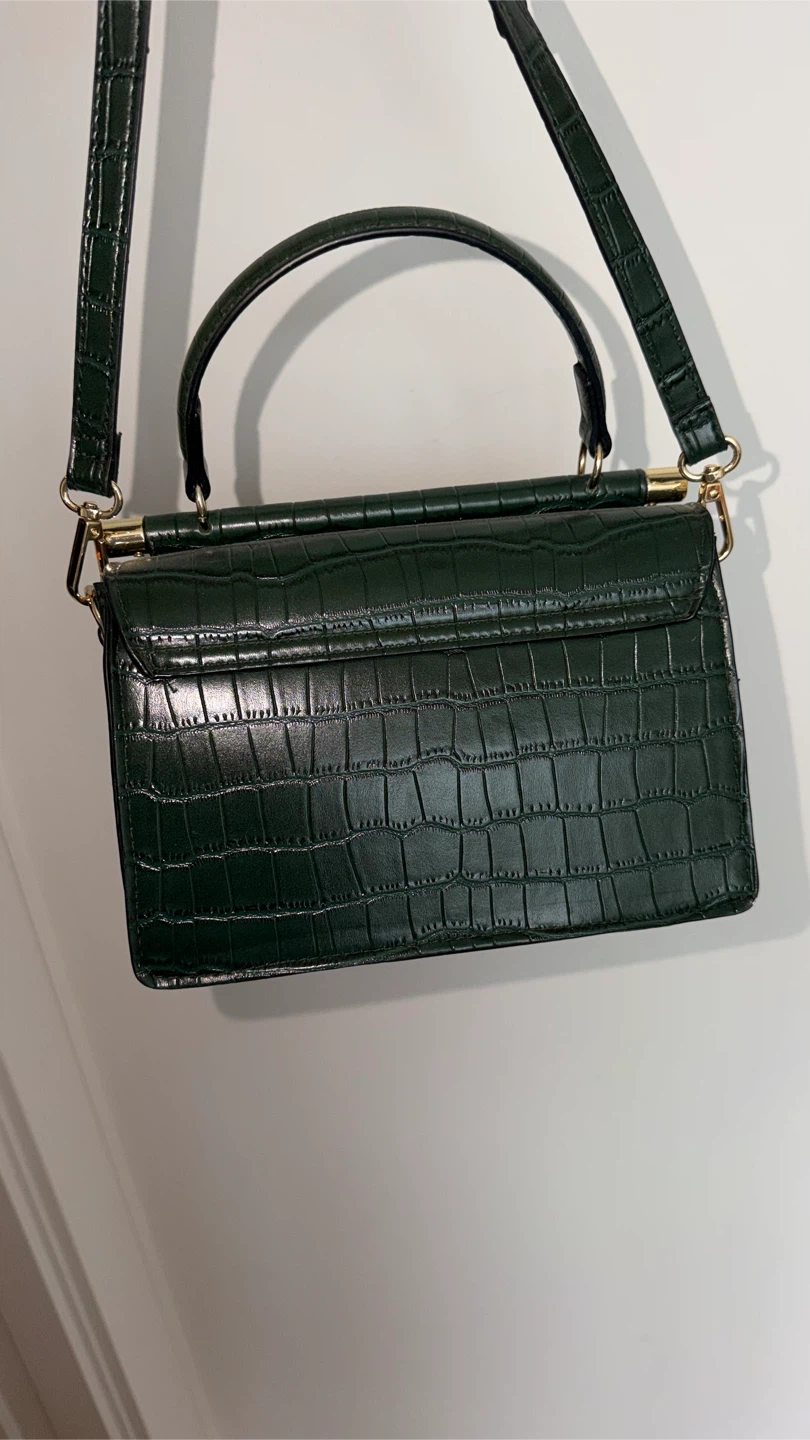 Green Crocodile-Embossed Handbag - photo 2