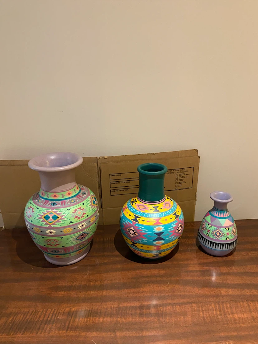 Set of 3 Decorative Vases
