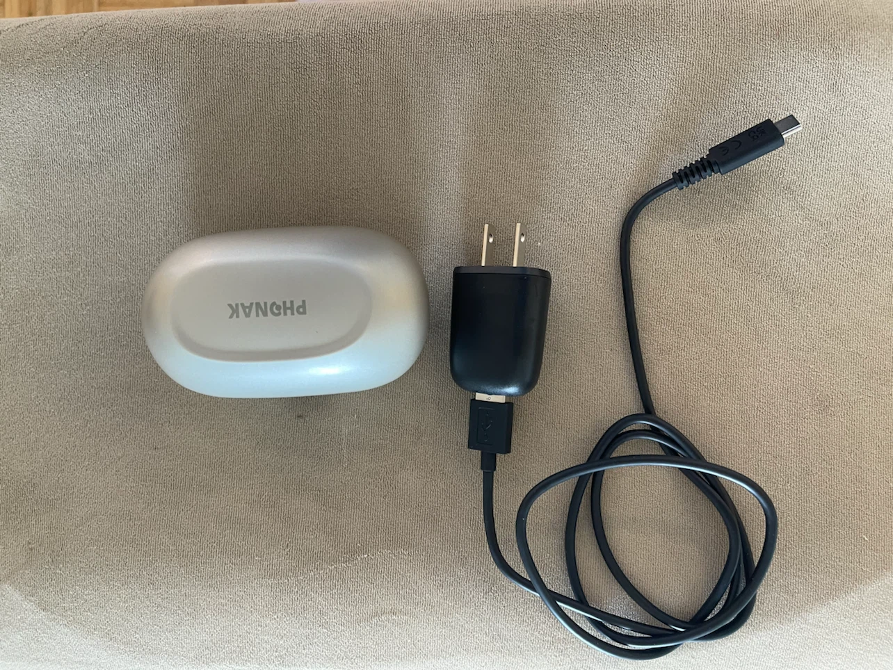 Phonak Virto I Hearing Aids with Charging Case and Accessories - photo 4