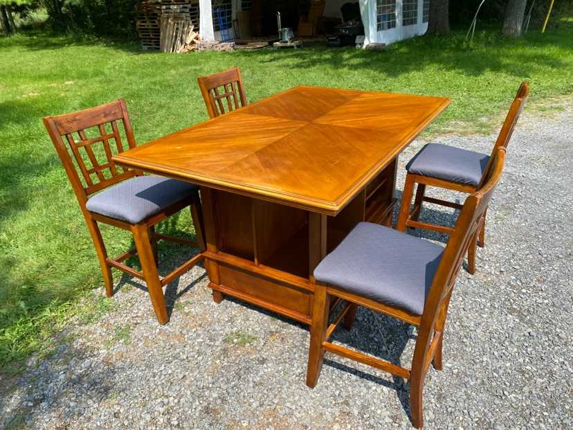 Solid Wood Counter Height Island Dining Set (CAN DELIVER)