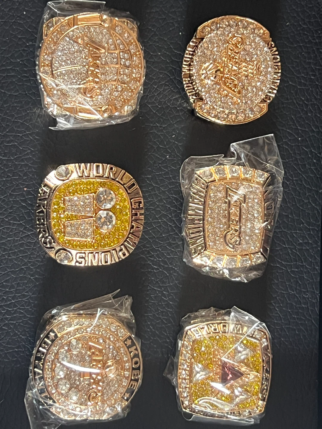 Set of 6 Kobe Bryant Lakers Championship Rings - photo 5