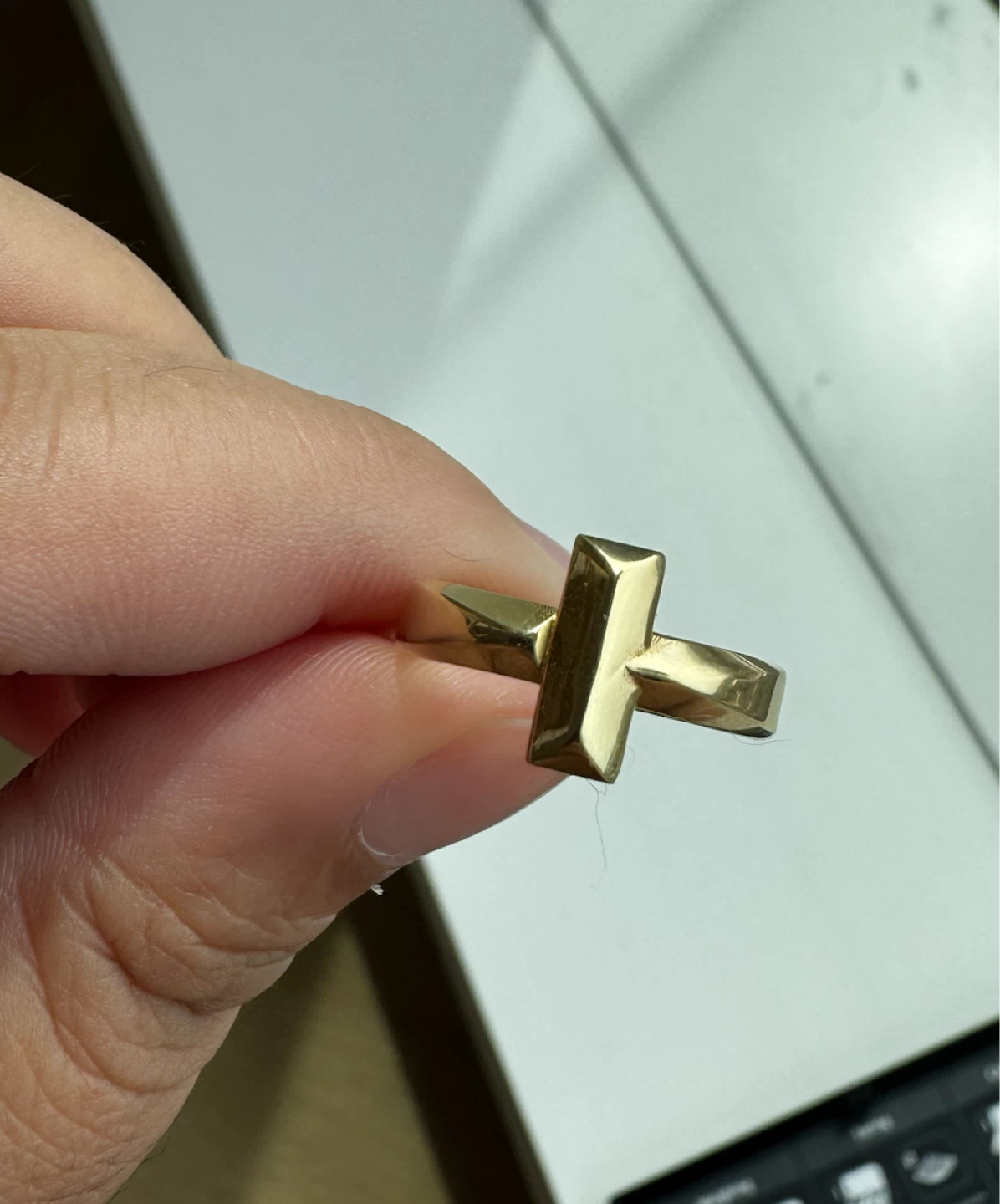 18K Gold Tiffany inspired ring