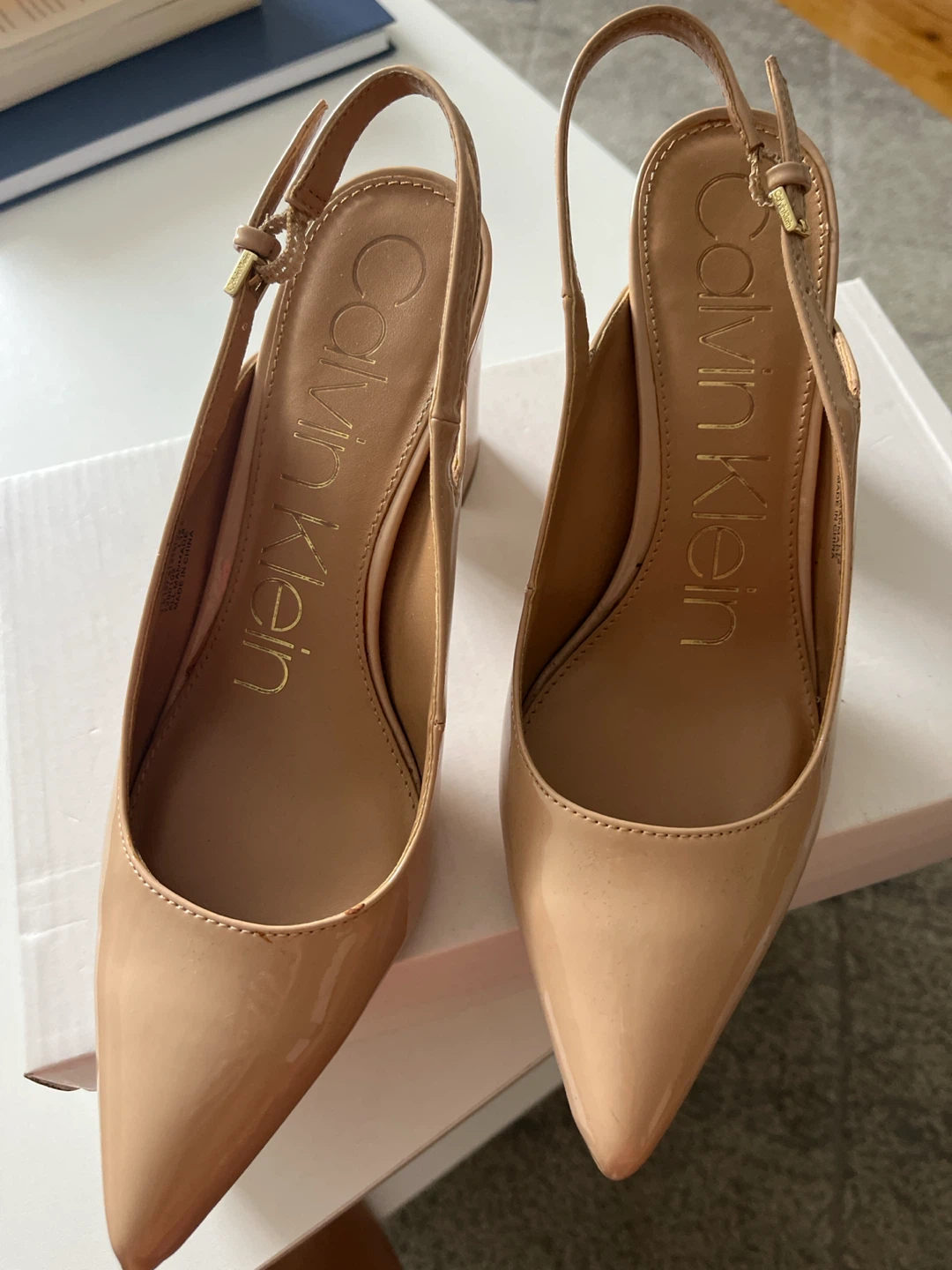 Calvin Klein Patent Slingback Heels Size 7.5 - photo 4