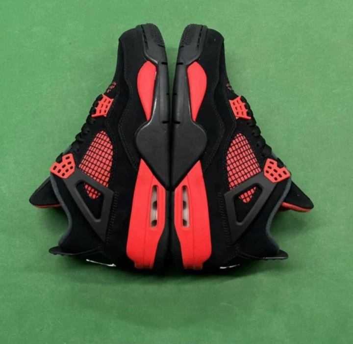 Air Jordan 4 Retro Mens Sneakers
