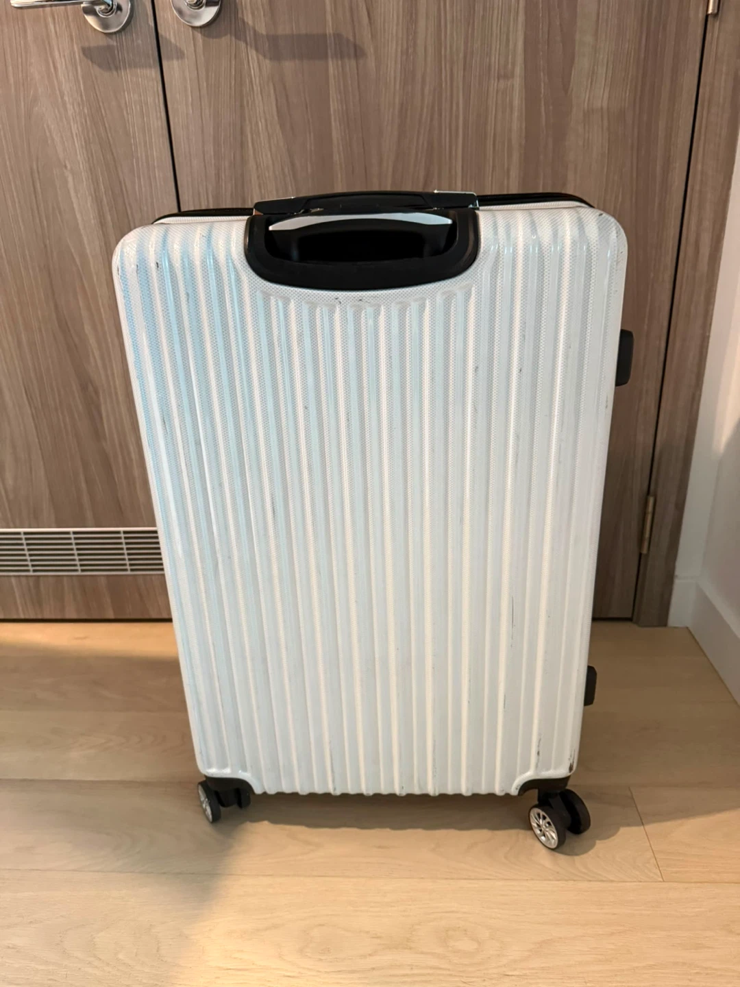 Lightweight Hardshell Spinner Suitcase, Large, White - photo 2