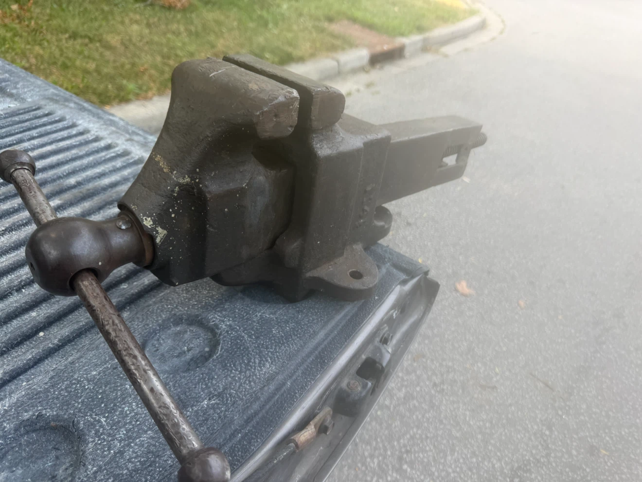 Vintage Wilton Vise - photo 5