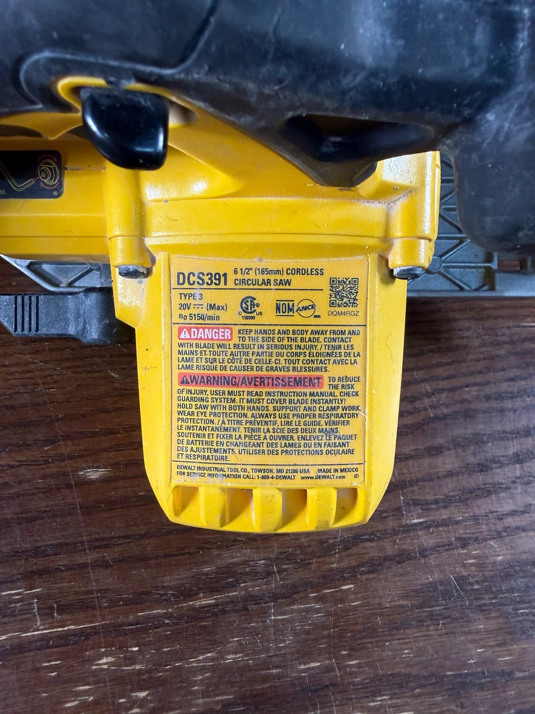 DEWALT DCS391 20V MAX Lithium-Ion Cordless 6.5 inch Circular Saw - photo 4
