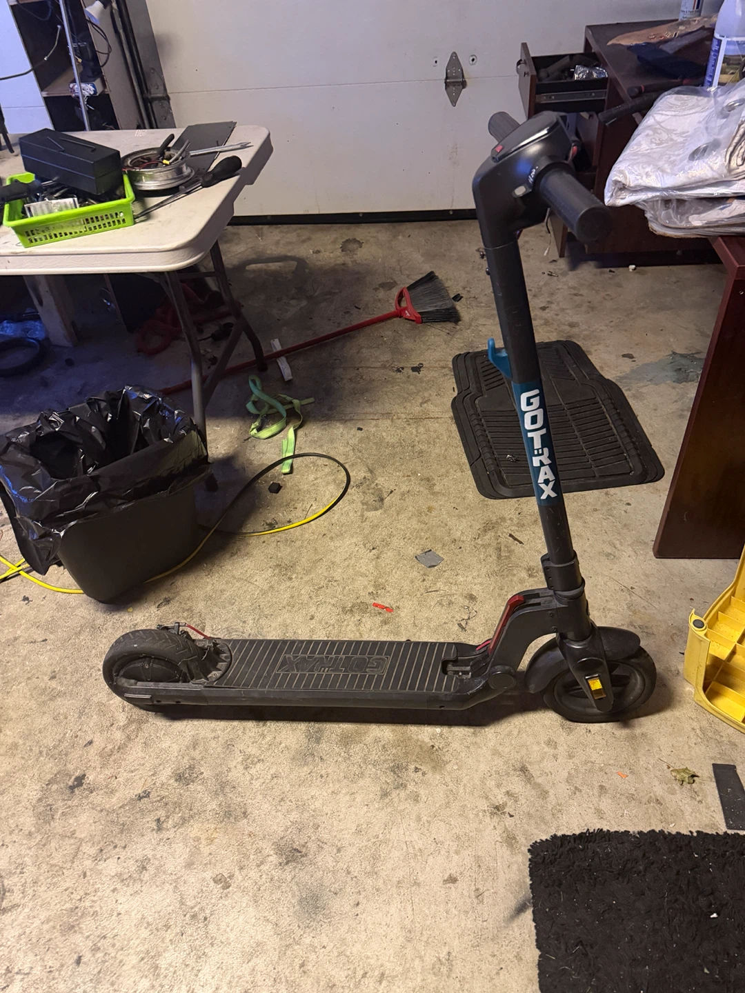 Gotrax scooter (send offers) - photo 3