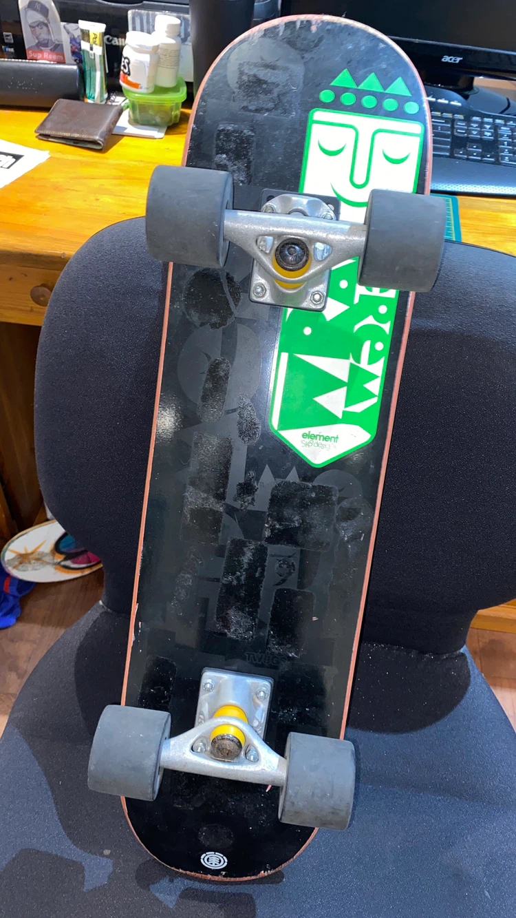 Two (2) USED Tony Hawk & Element Skateboard Completes - photo 3