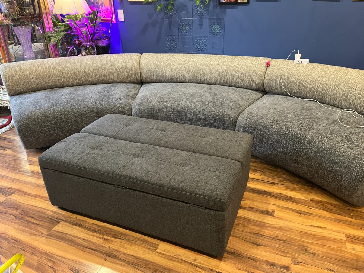 Curved Sectional Sofa - photo 3
