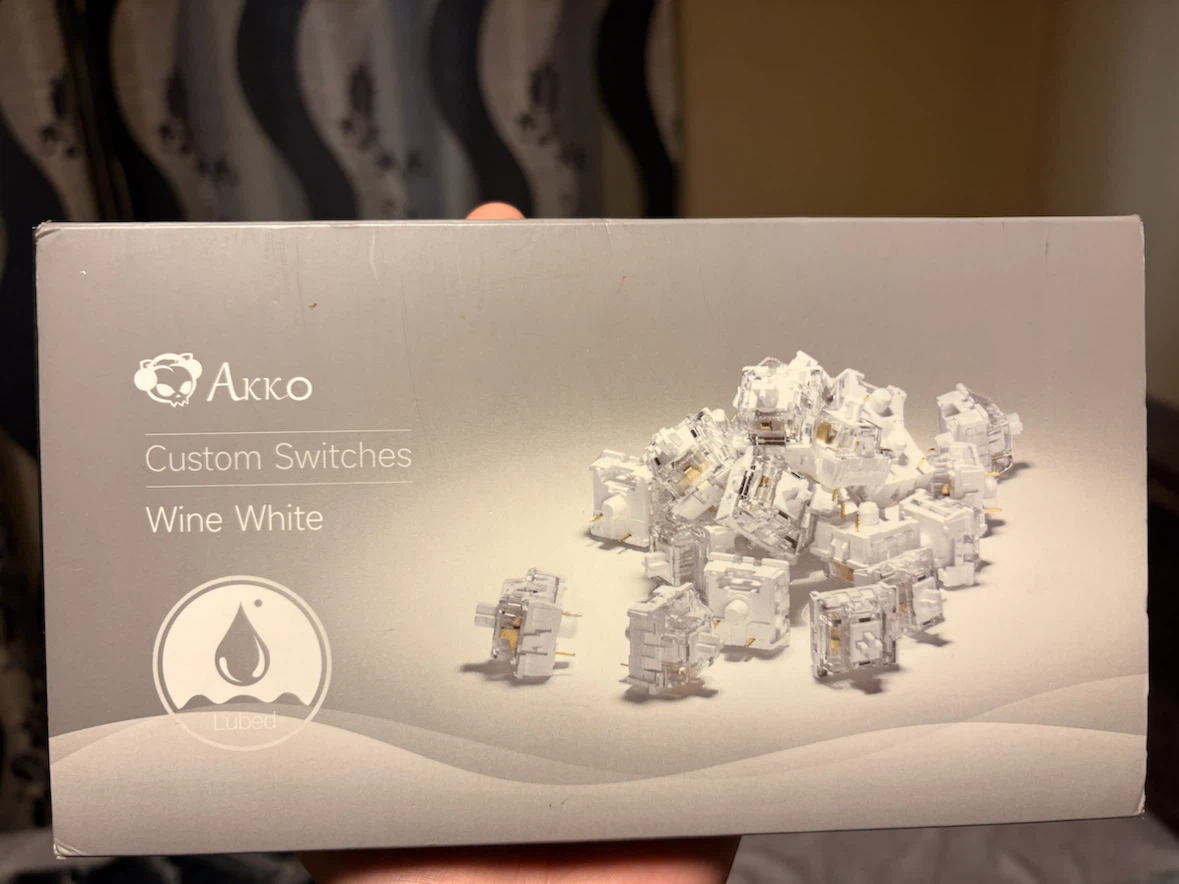 Akko Custom Switches Wine White Tactile 45 pcs