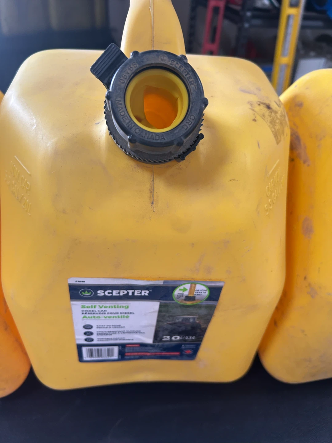 20L Diesel Cans - photo 2