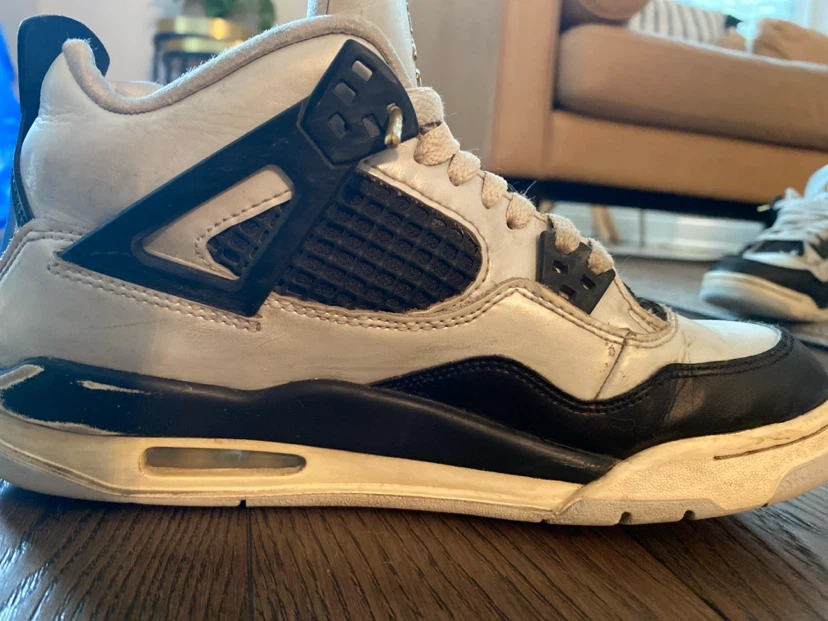 Air Jordan 4 Retro - photo 3