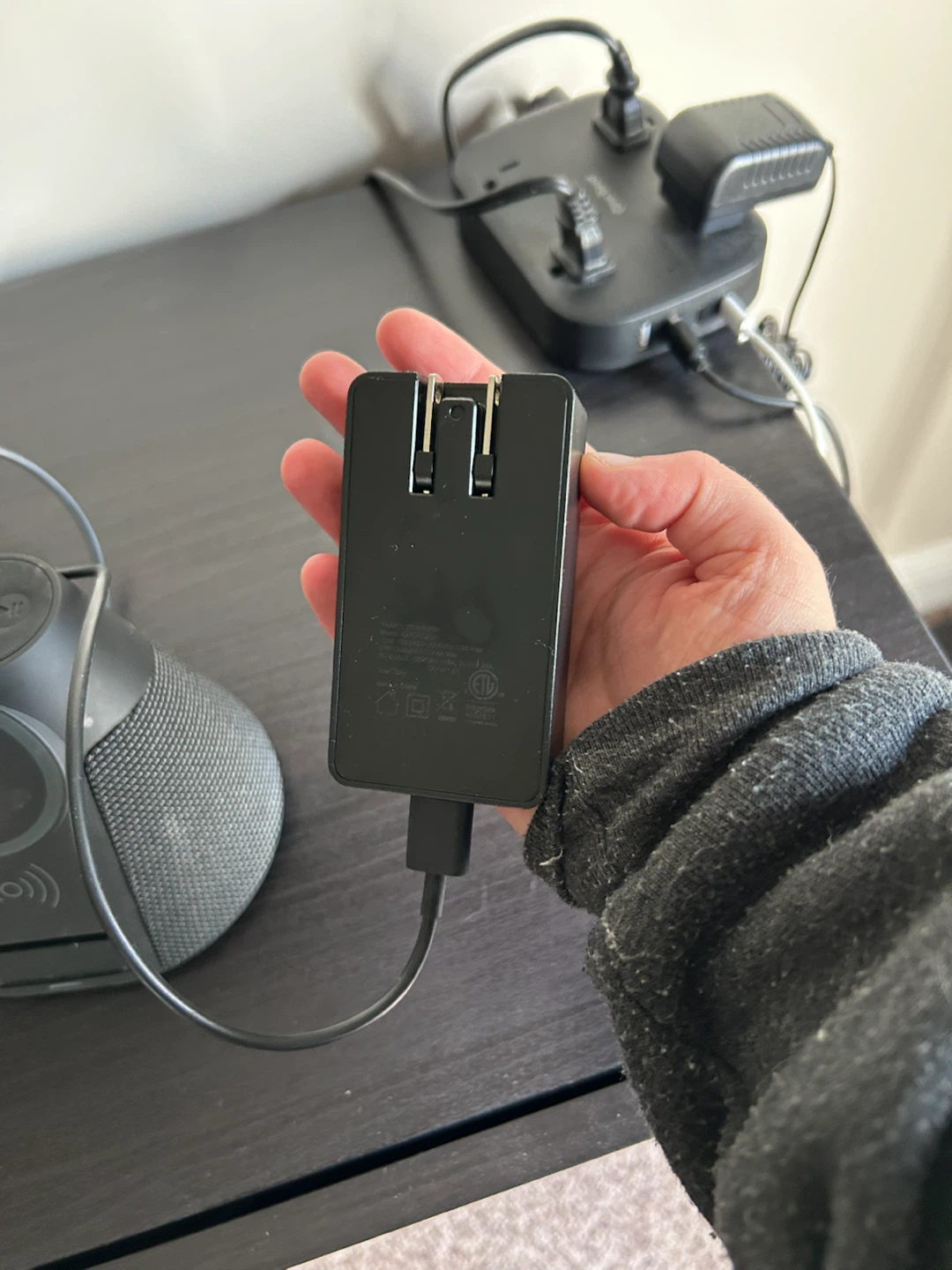 iQ Wireless Speaker + Charge Cord + Power Charging Block - photo 5