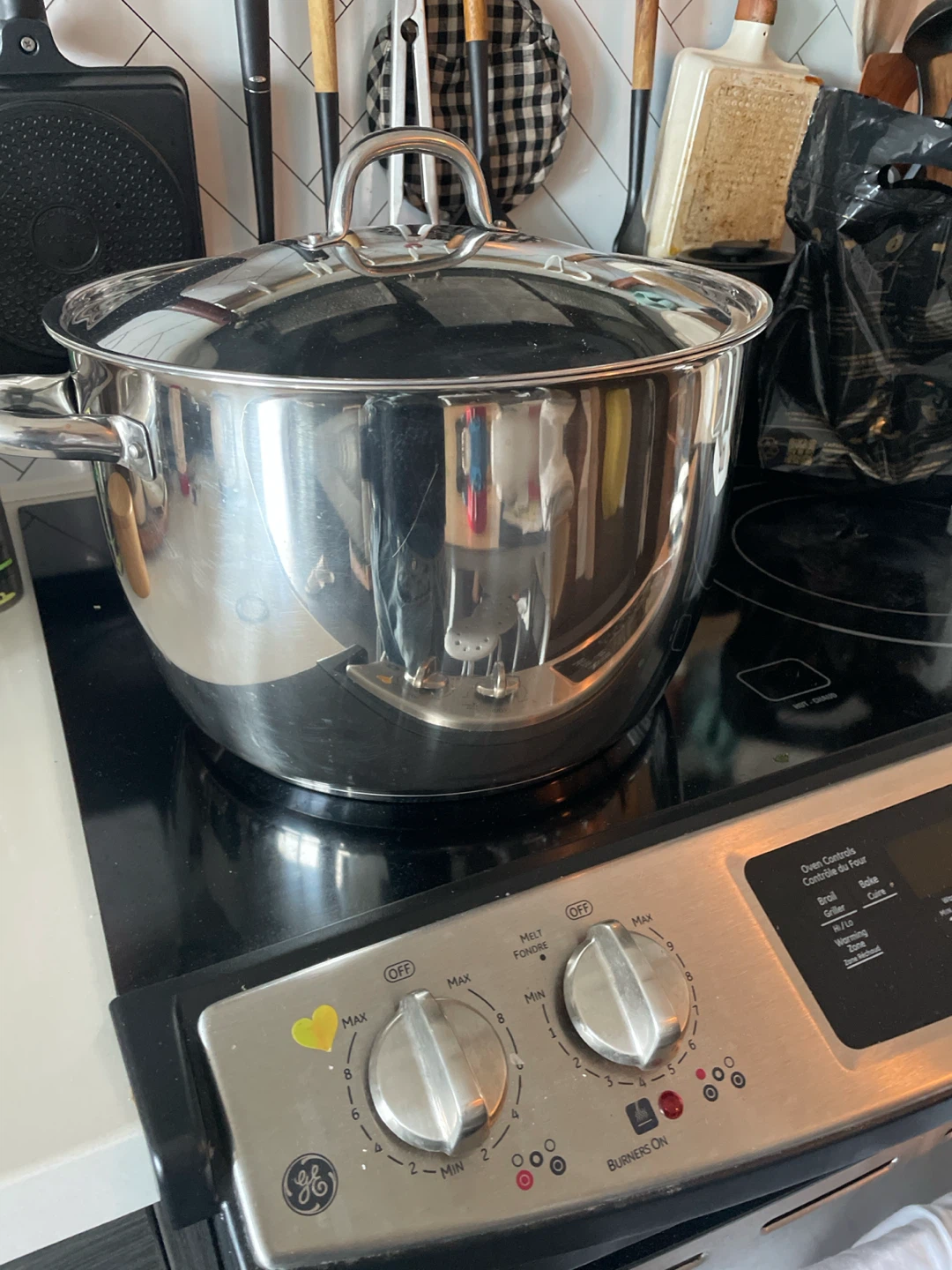 14 Litre / 3.7 Gallons Stainless Steel Pot