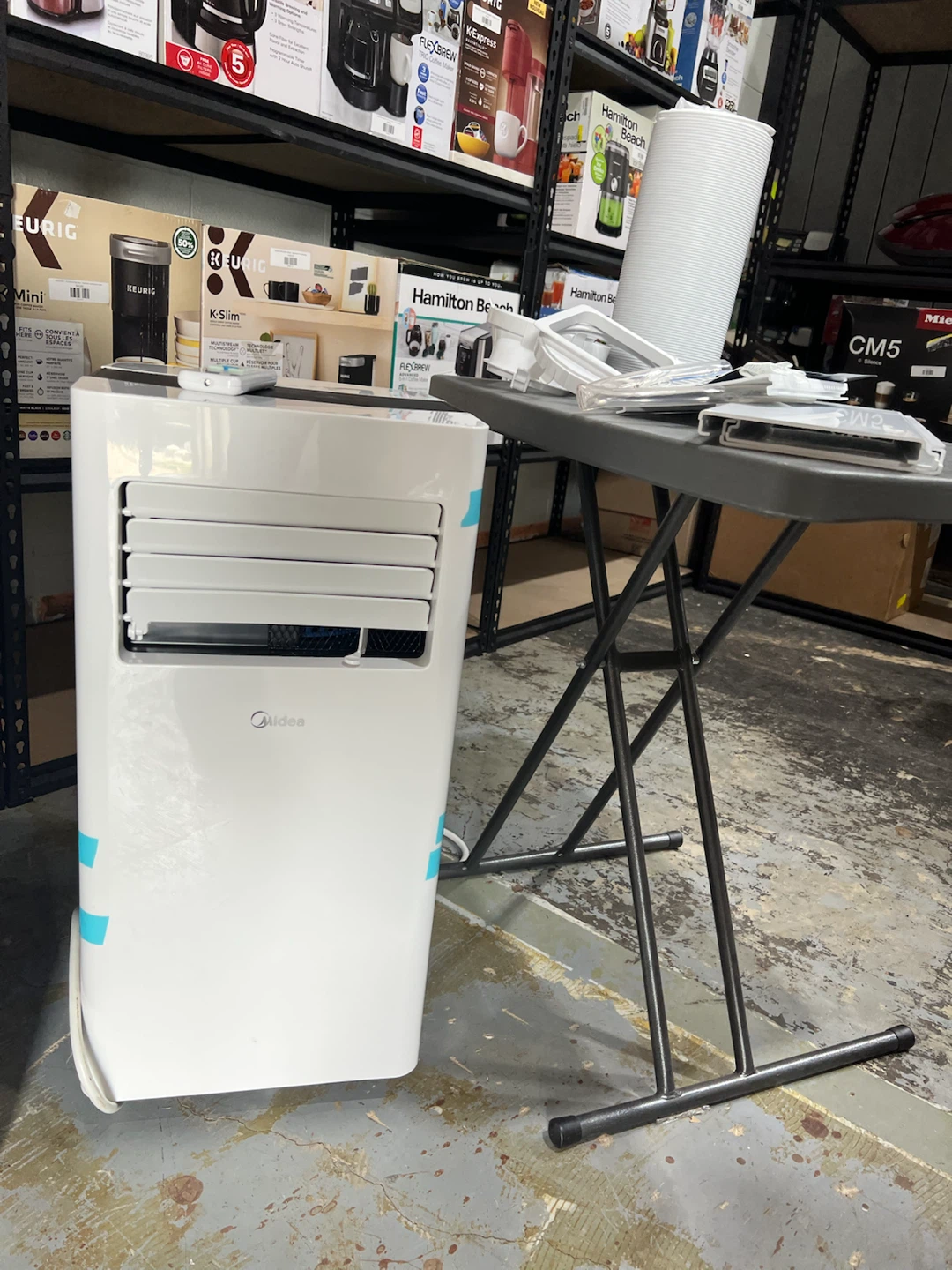 Midea 10,000 BTU ASHRAE (7,000 BTU SACC) Portable AC  with Remo - photo 3