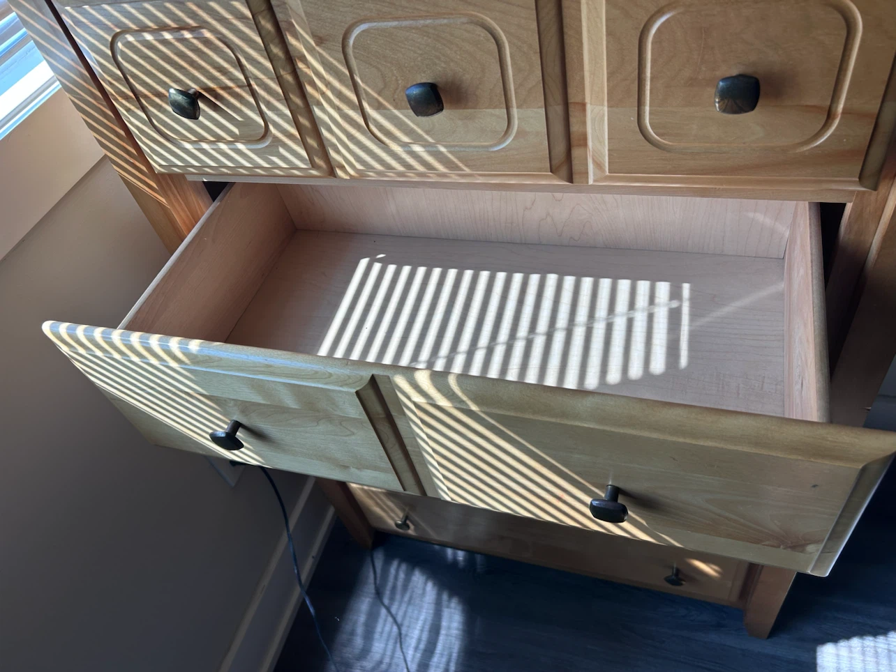 Light Wood Dresser with 5 Drawers - photo 3