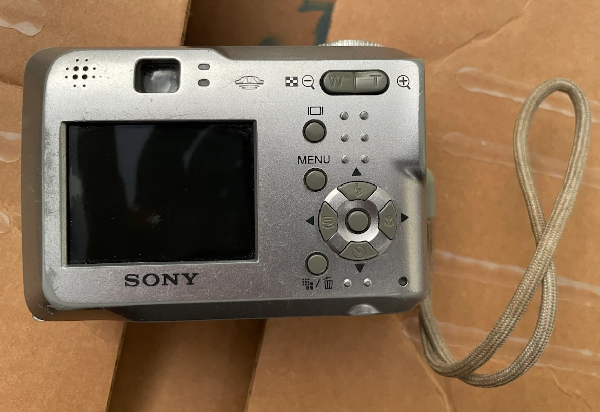 (Parts camera) Sony Cybershop DSC S60, digital camera - photo 2