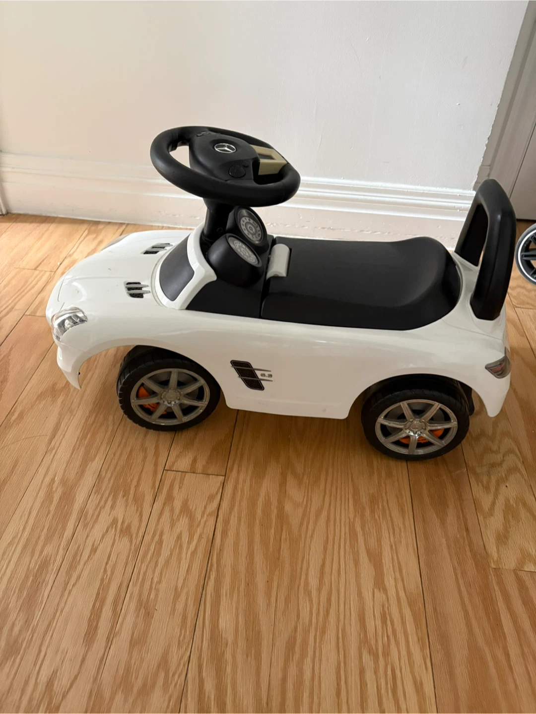 2 Toddler cars for $20 - photo 4