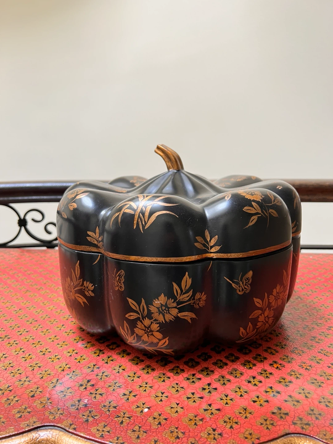 Decorative Black and Gold Floral Footed Trinket Box - photo 4