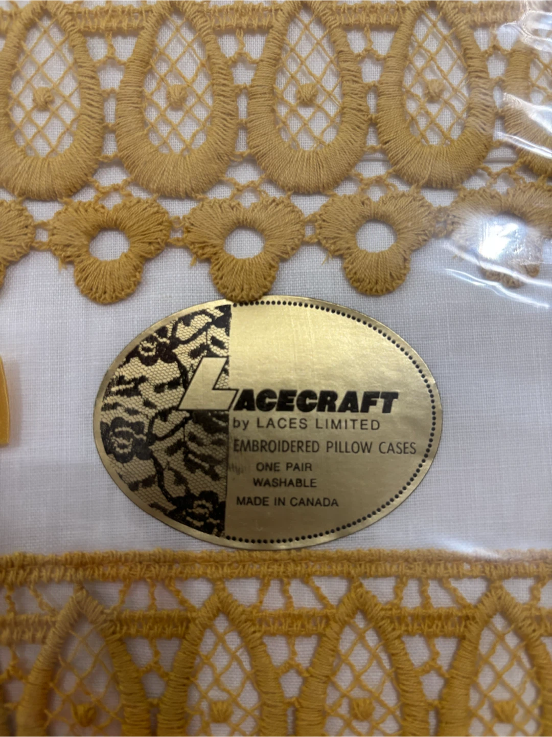 Vintage Acecraft Embroidered Pillow Cases - One Pair - photo 3